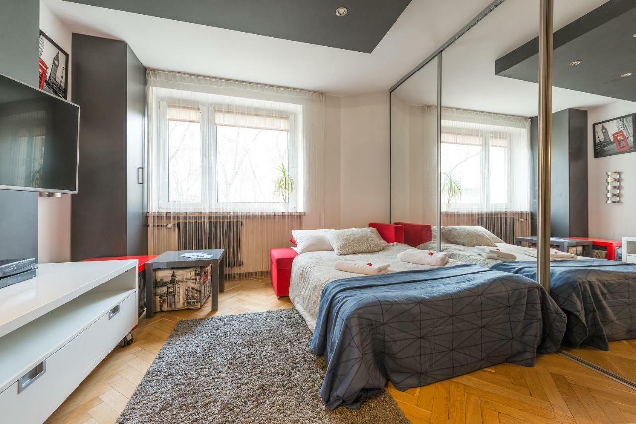 P&O Apartments Dworzec Centralny Varşova Dış mekan fotoğraf